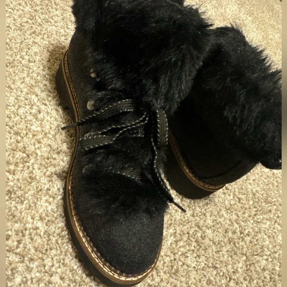 Franco Sarto Women’s Harlin Leather Bootie | Size 7